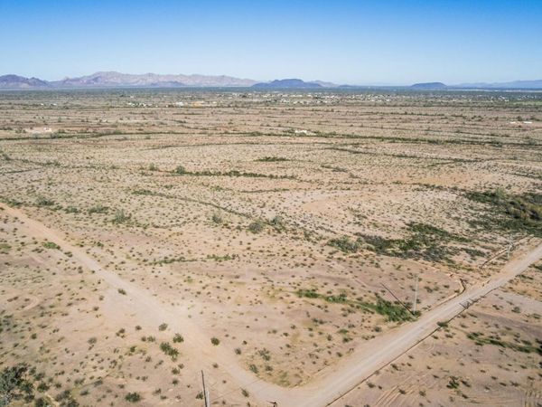 427 W Camelback Road, Unit 24, Tonopah, AZ 85354