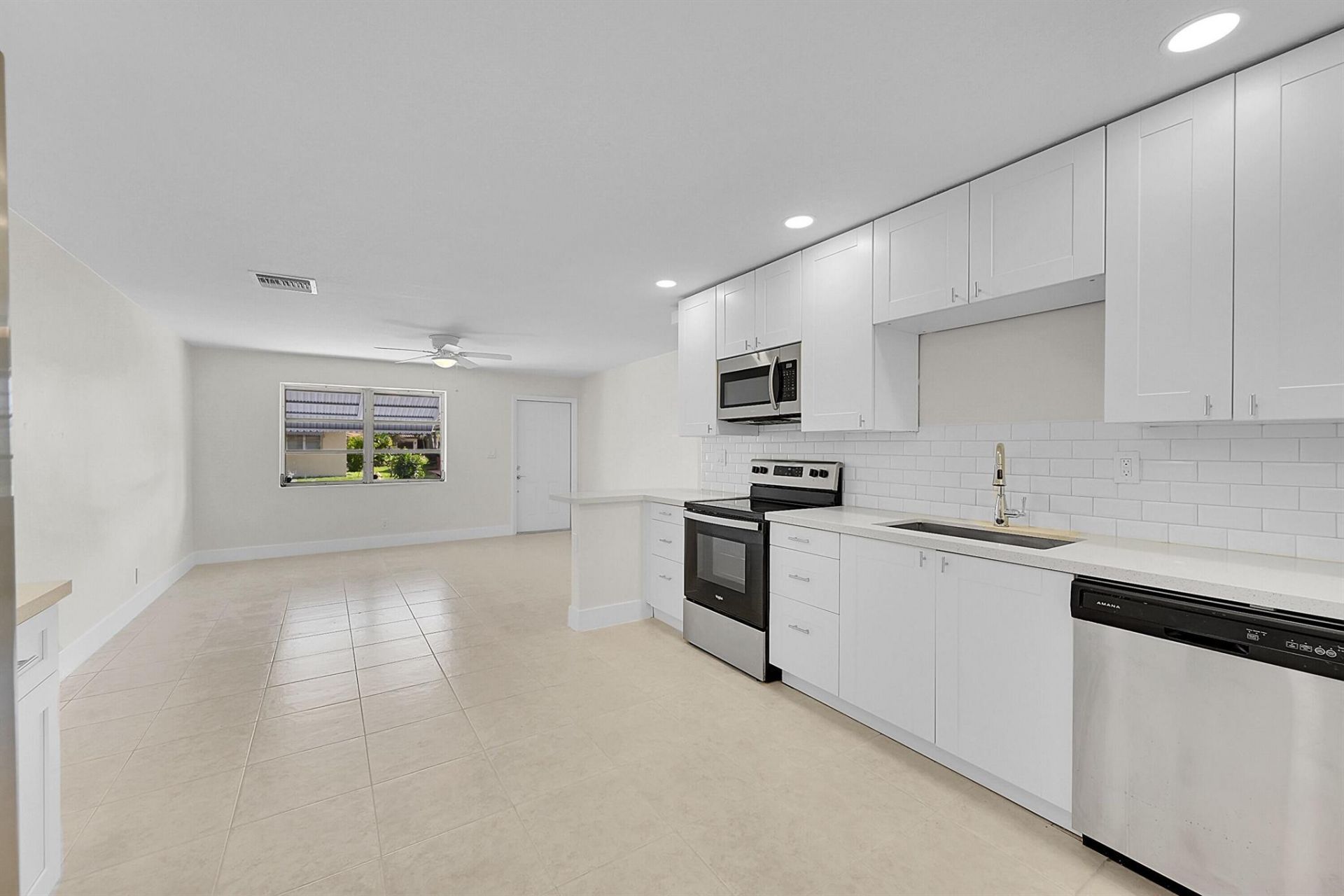 5309 NW 49th Avenue, Tamarac, FL 33319 Photo