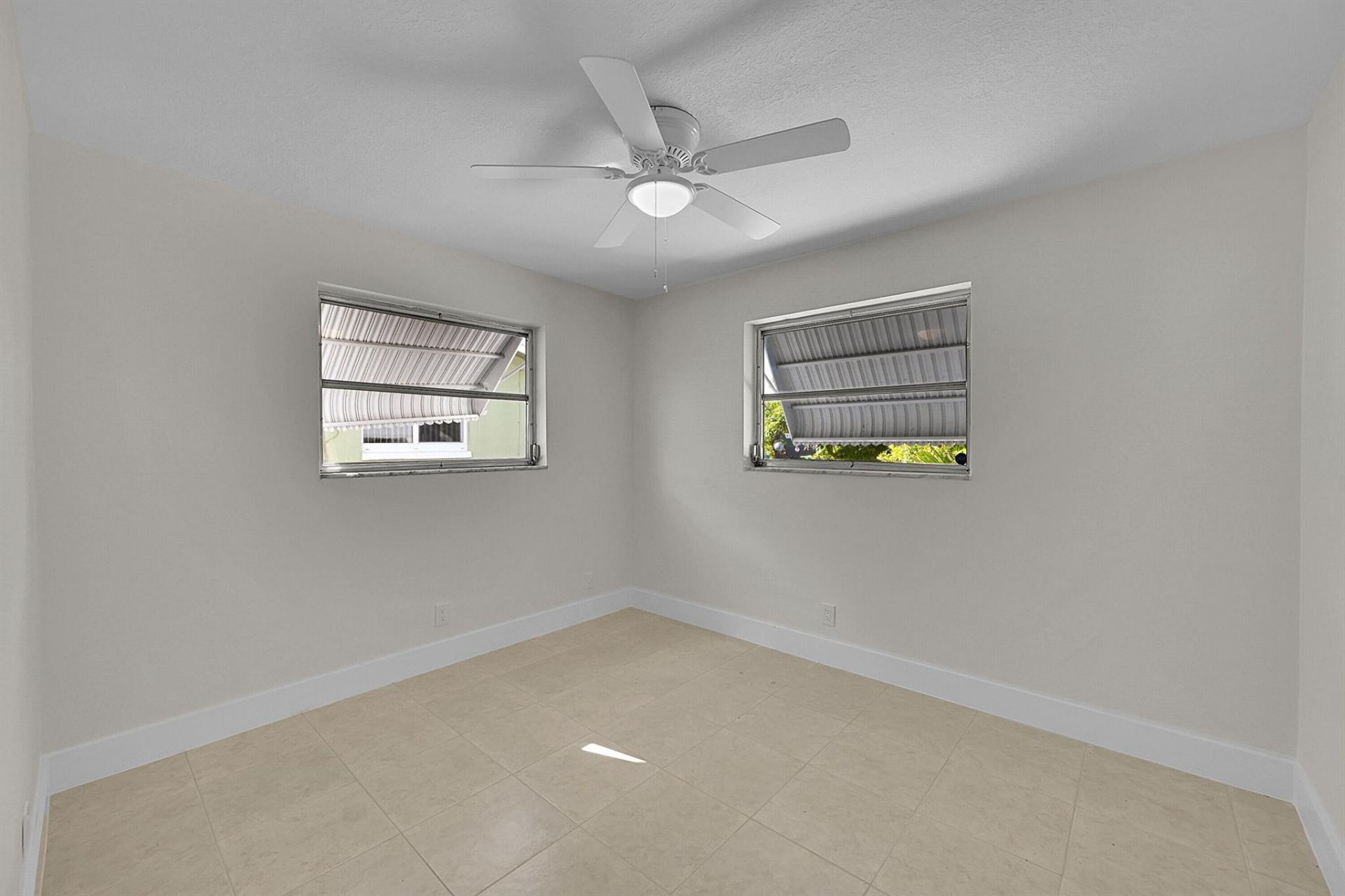 5309 NW 49th Avenue, Tamarac, FL 33319 Photo