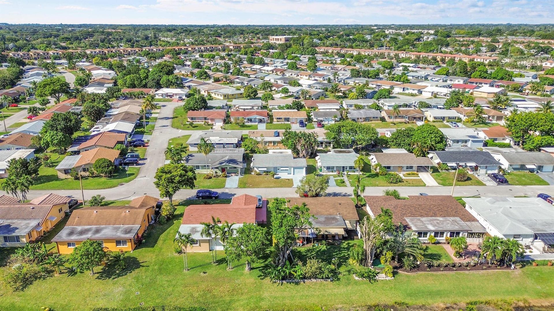 5309 NW 49th Avenue, Tamarac, FL 33319 Photo