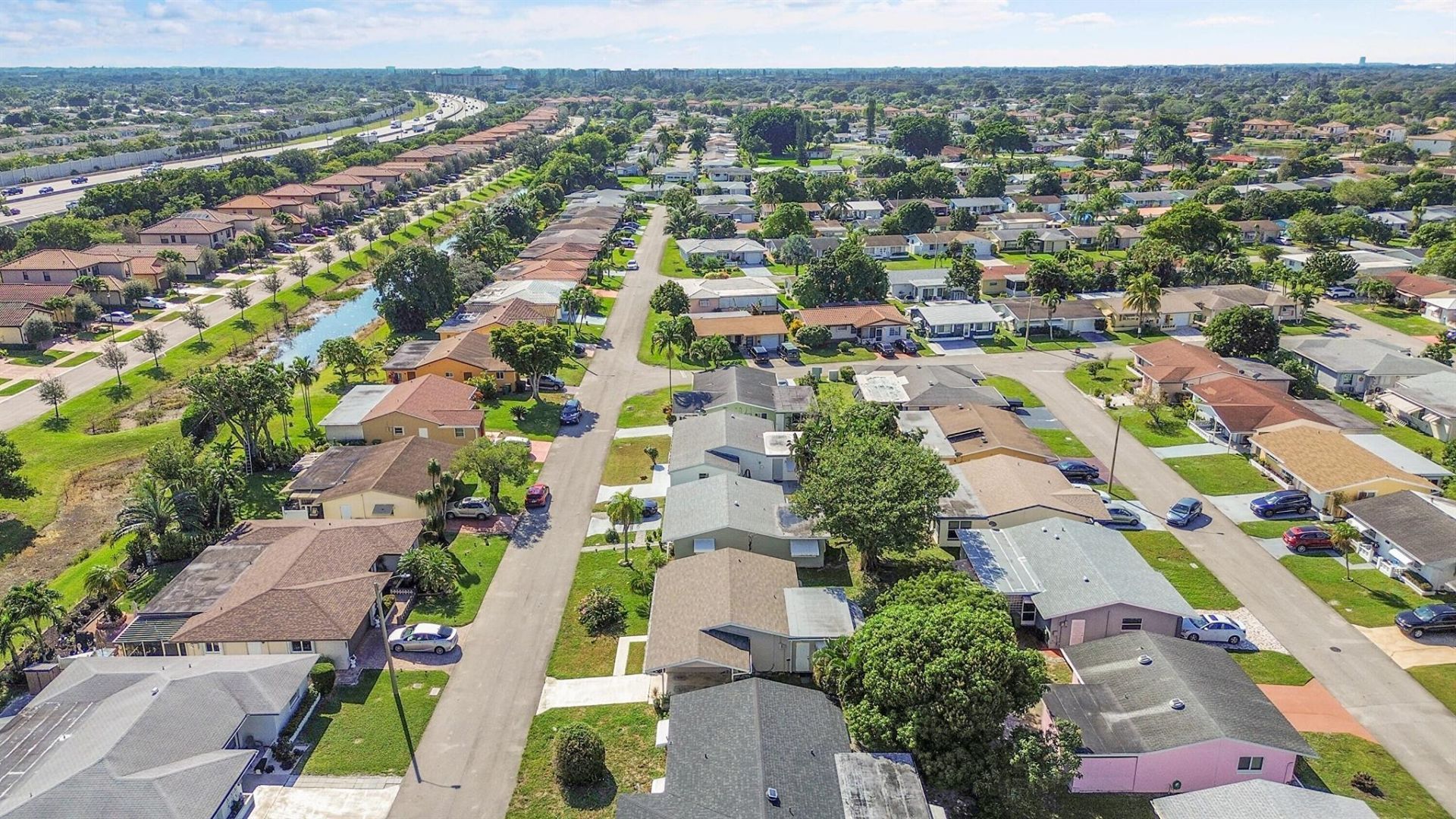 5309 NW 49th Avenue, Tamarac, FL 33319 Photo