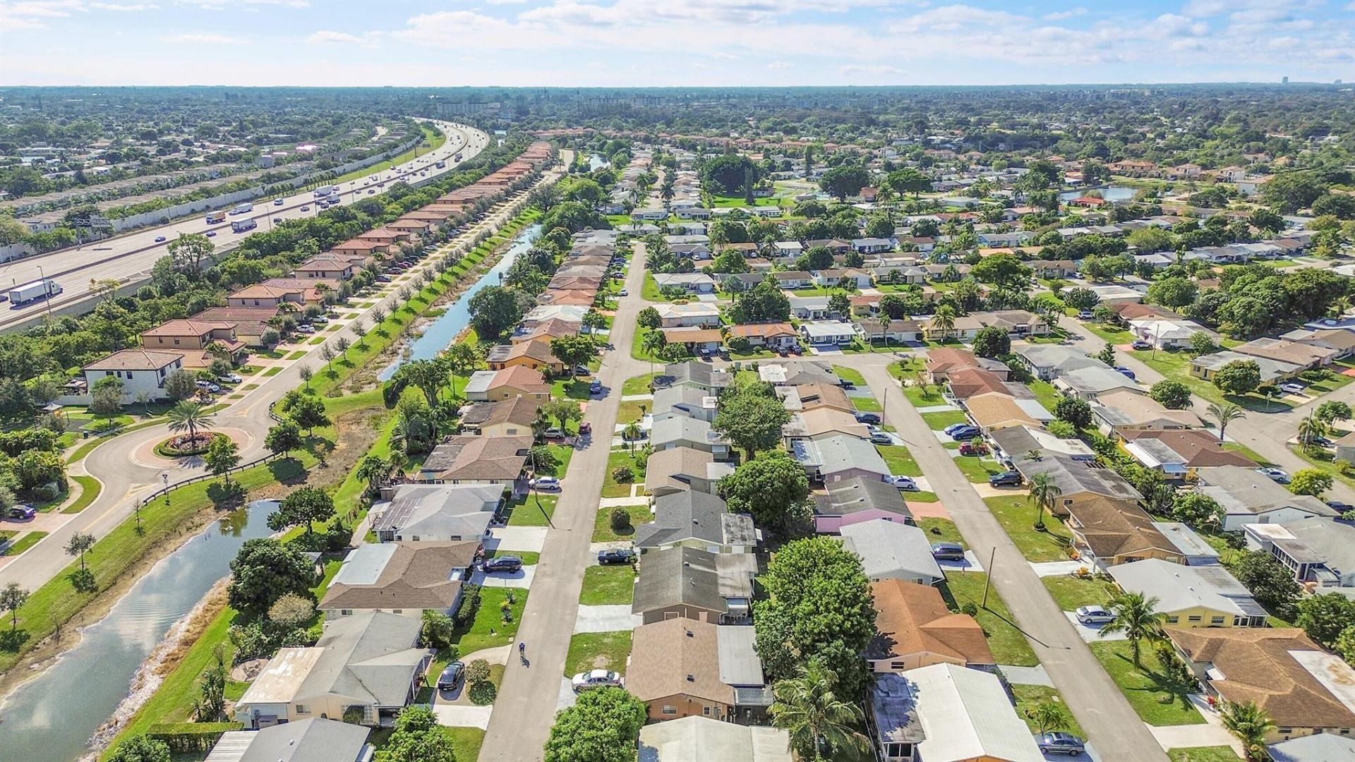 5309 NW 49th Avenue, Tamarac, FL 33319 Photo