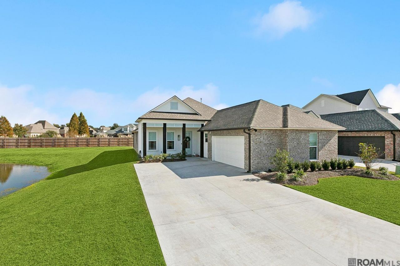 14201 Wally Way, Baton Rouge, LA 70810 Main Photo