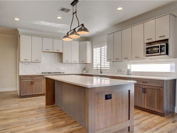 233 Leaf Bud Court, Henderson, NV 89074