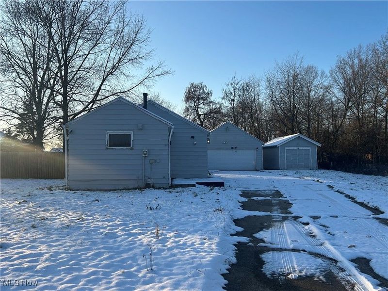 2025 Scott Court, Elyria, OH 44035 Photo 1