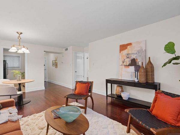 3815 Guadalupe ST, Unit 204, Austin, TX 78751