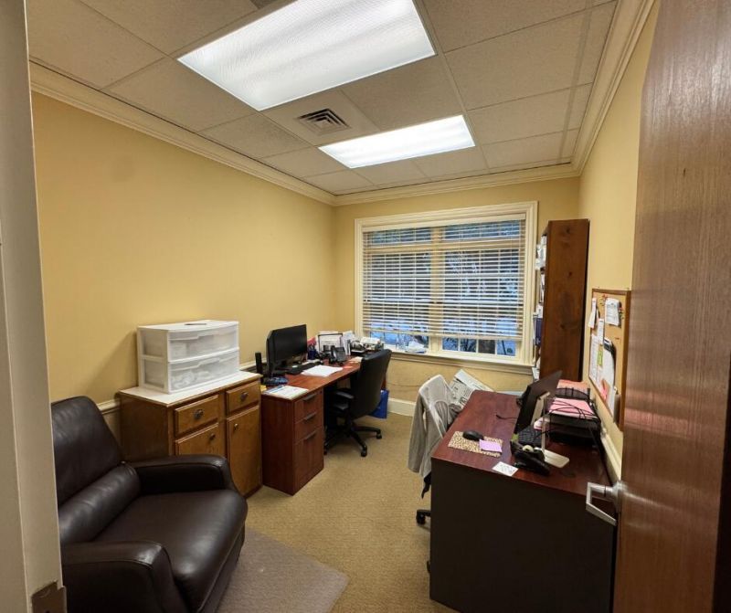 641 Saint Andrews Boulevard Photo 11