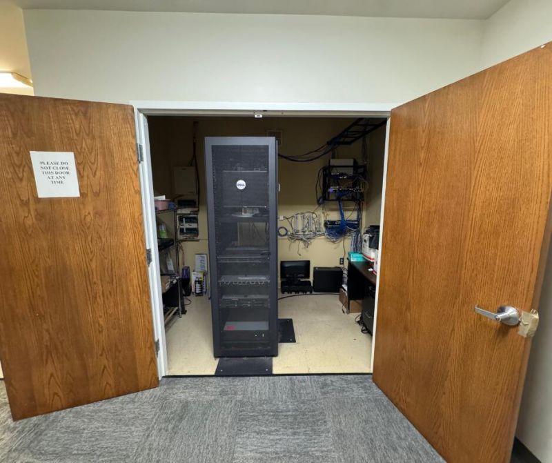 641 Saint Andrews Boulevard Photo 28