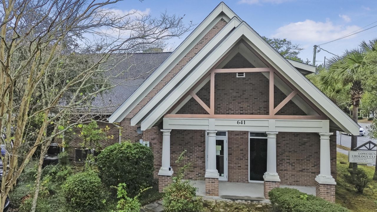 641 Saint Andrews Boulevard Photo 35