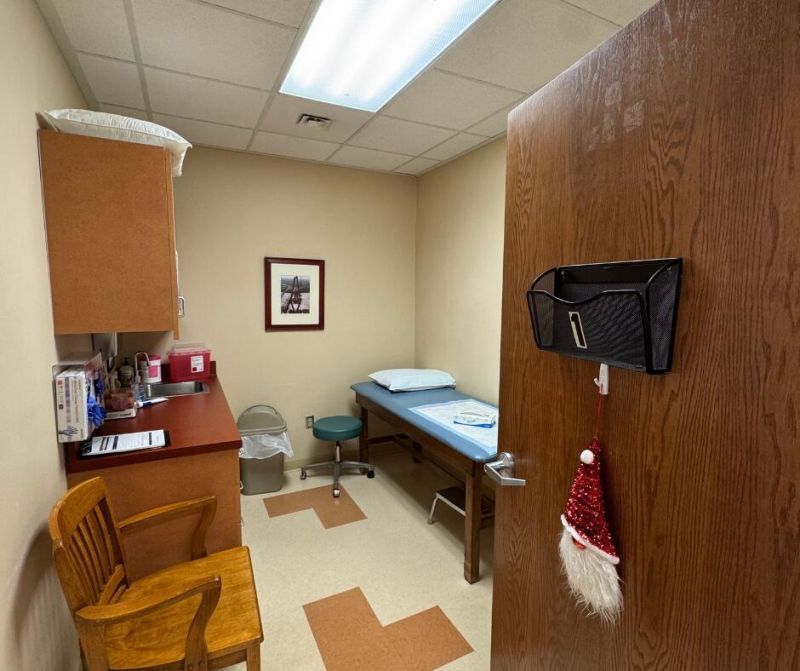 641 Saint Andrews Boulevard Photo 8