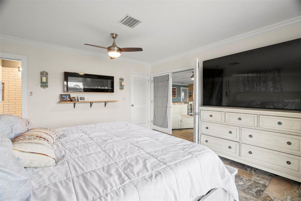 2288 Edythe Drive, Dunedin, FL 34698 Photo