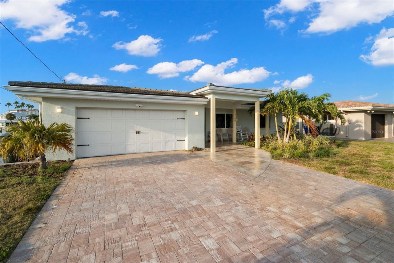 2288 Edythe Drive, Dunedin, FL 34698 Photo