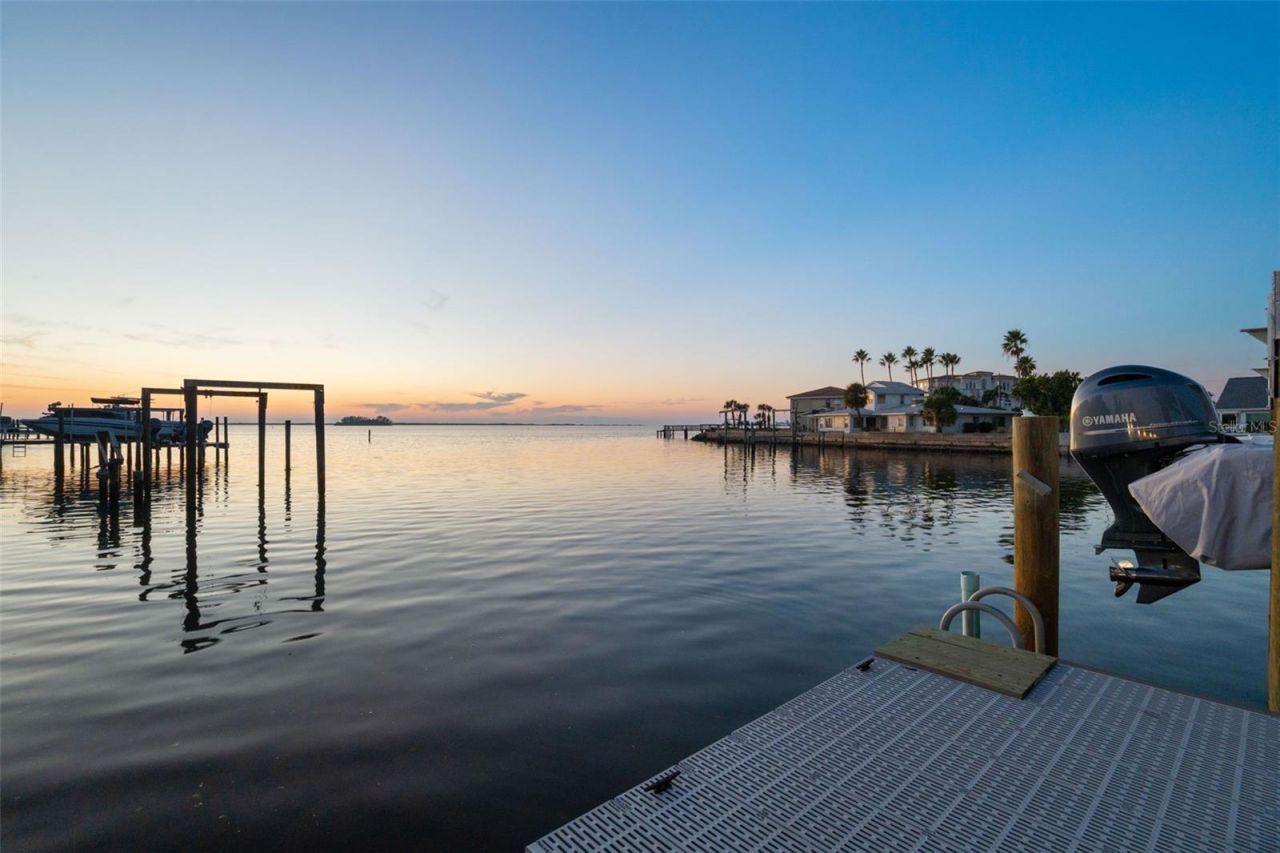 2288 Edythe Drive, Dunedin, FL 34698 Photo