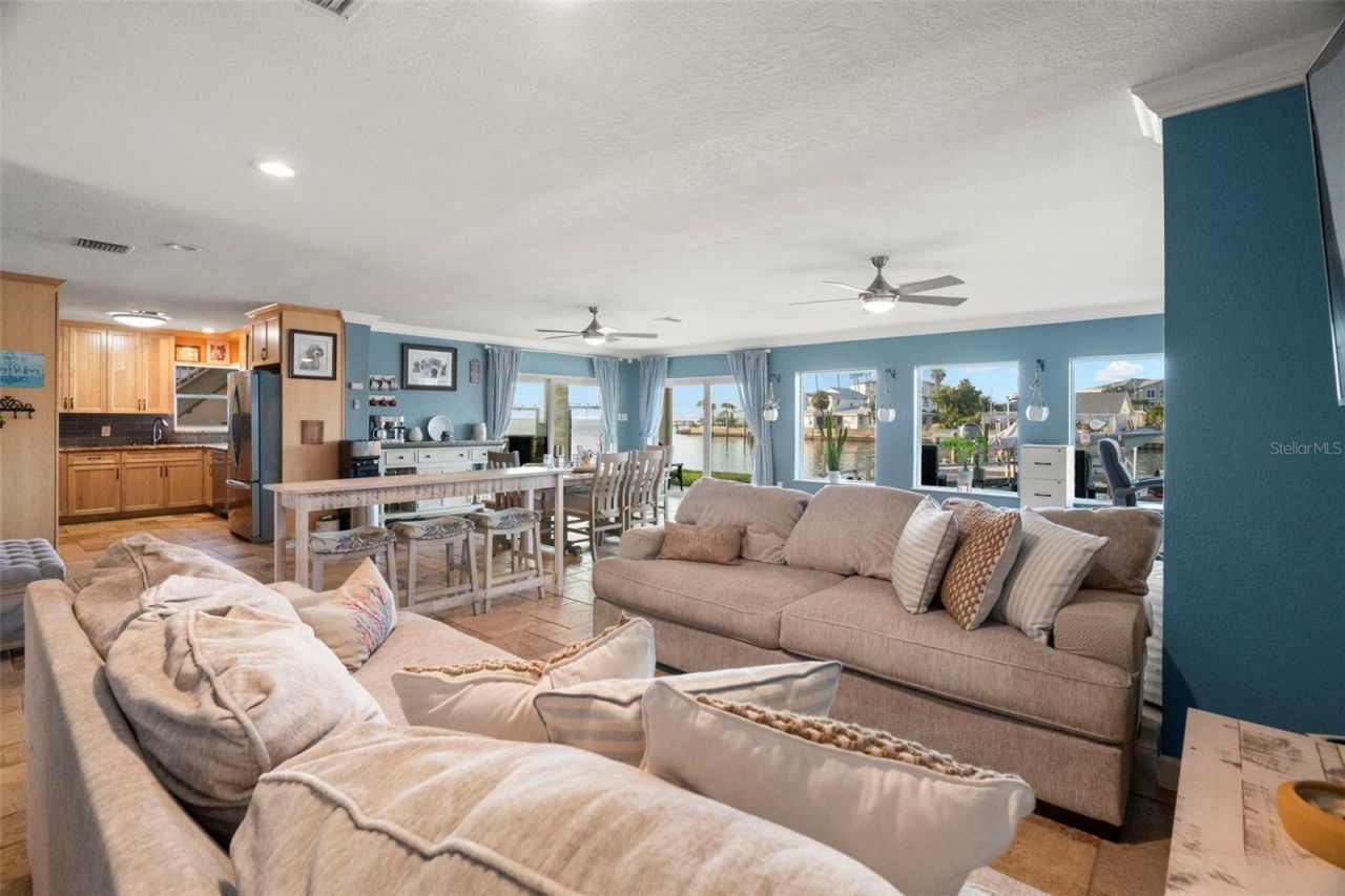 2288 Edythe Drive, Dunedin, FL 34698 Photo