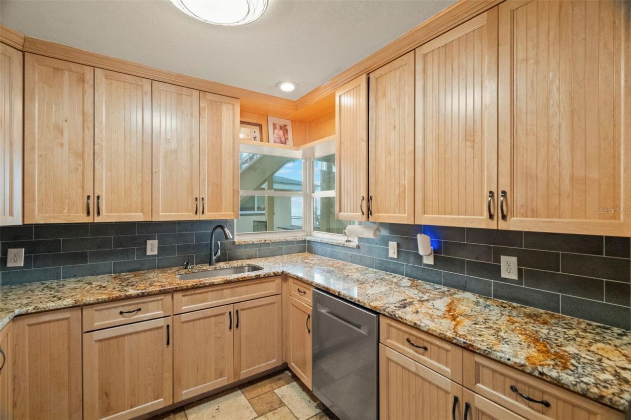 2288 Edythe Drive, Dunedin, FL 34698 Photo