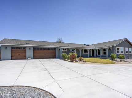 8570 Eaglenest Road, Sparks, NV 89436 Photo