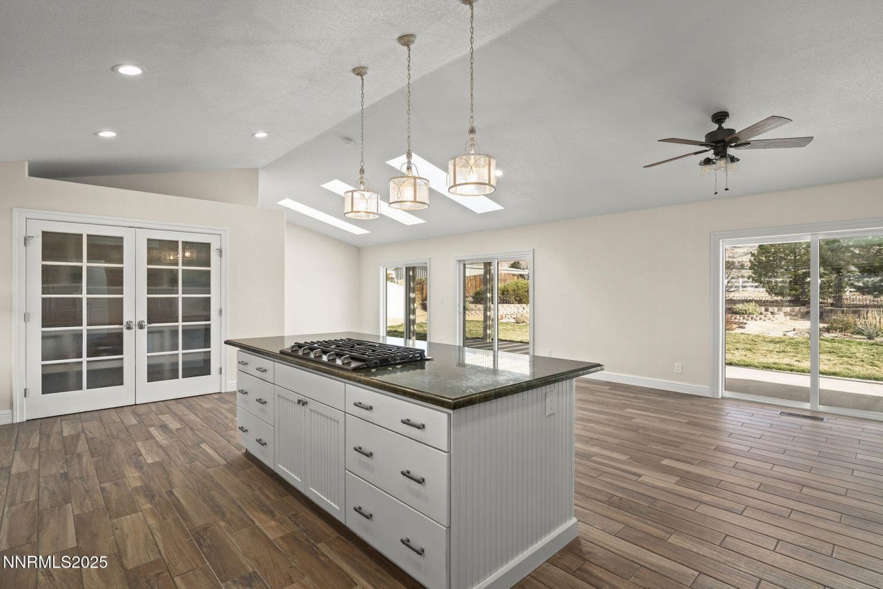 8570 Eaglenest Road, Sparks, NV 89436 Photo