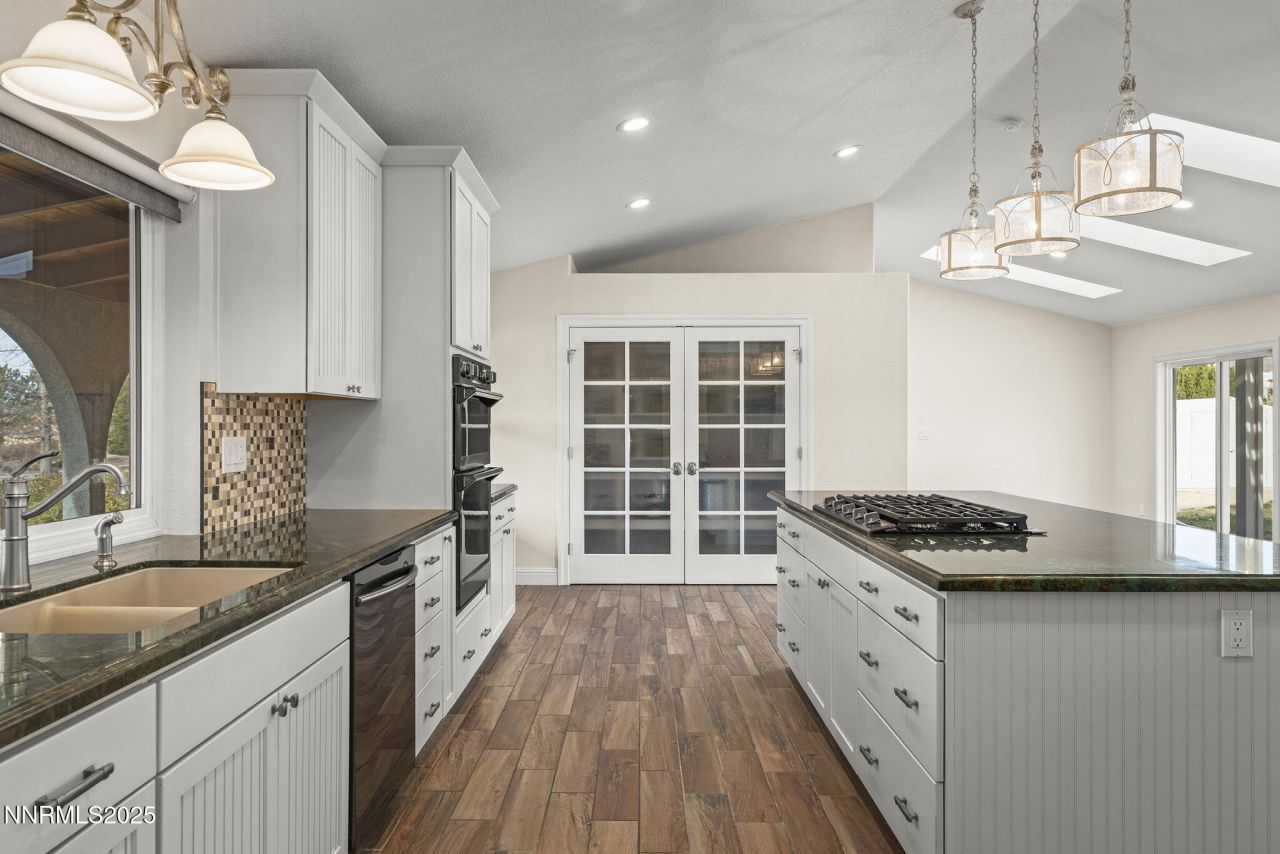 8570 Eaglenest Road, Sparks, NV 89436 Photo