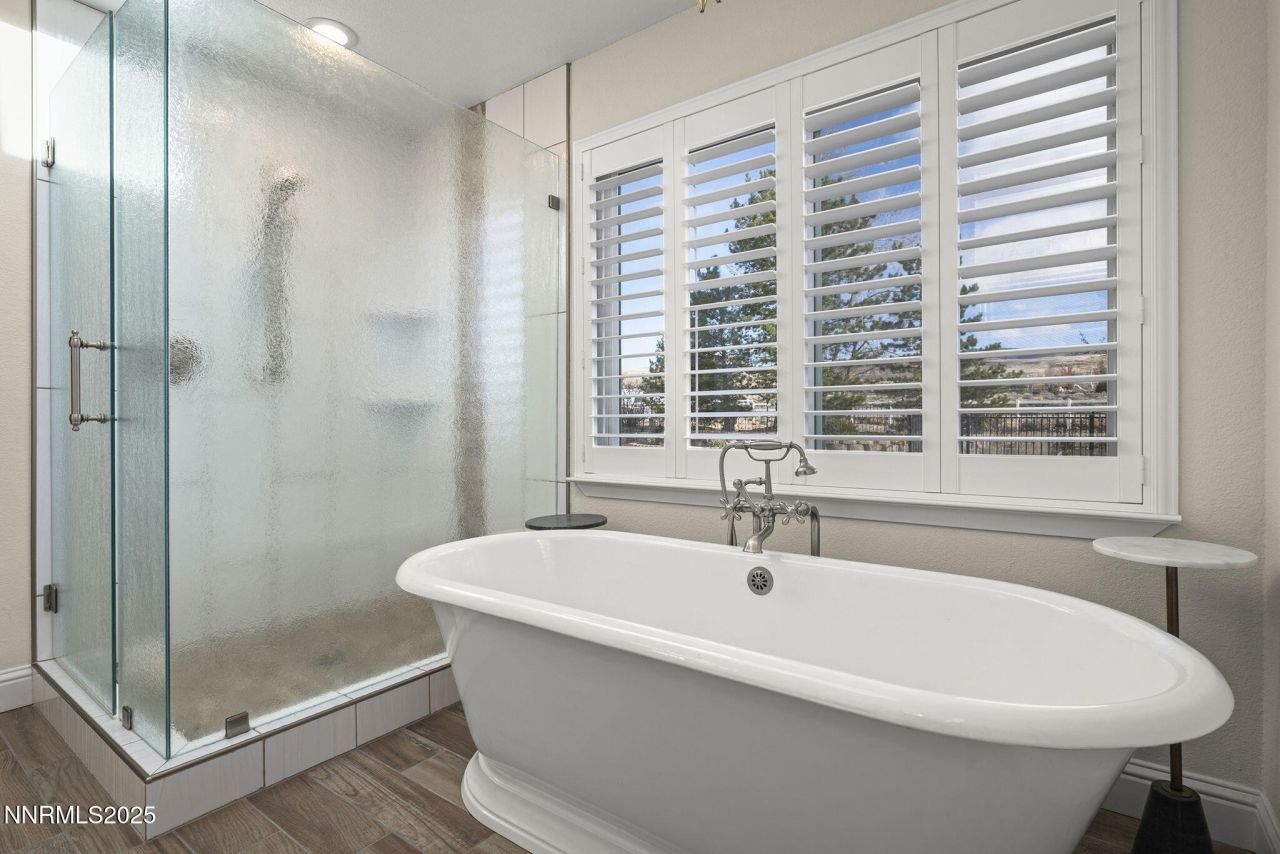 8570 Eaglenest Road, Sparks, NV 89436 Photo