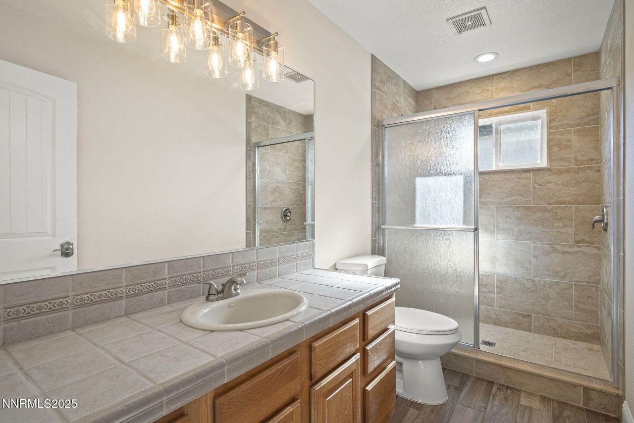 8570 Eaglenest Road, Sparks, NV 89436 Photo