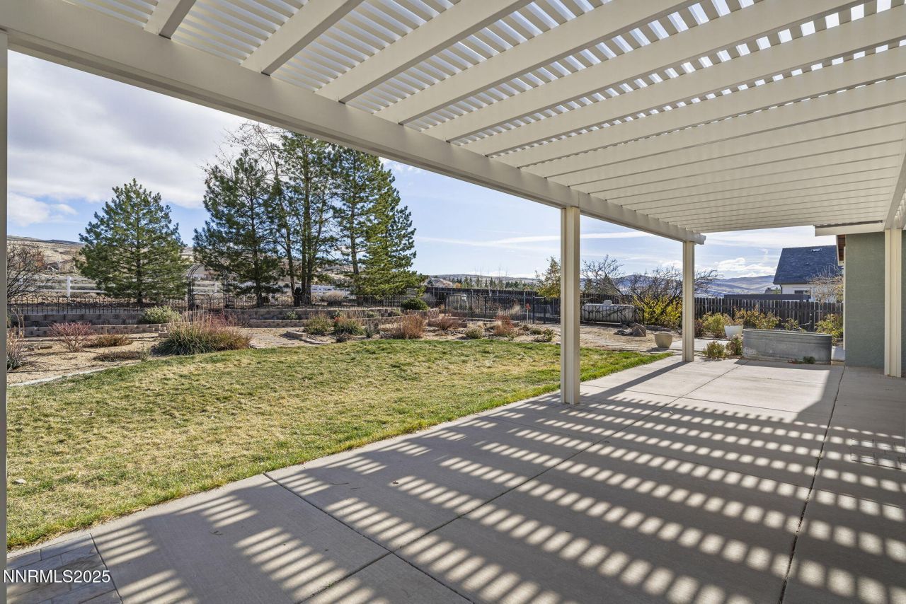 8570 Eaglenest Road, Sparks, NV 89436 Photo