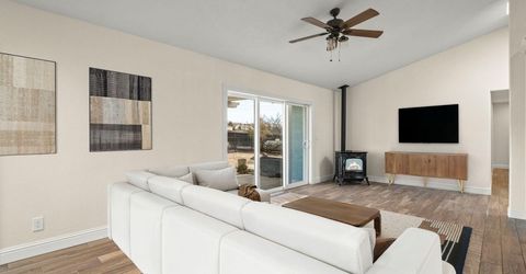 8570 Eaglenest Road, Sparks, NV 89436 Photo