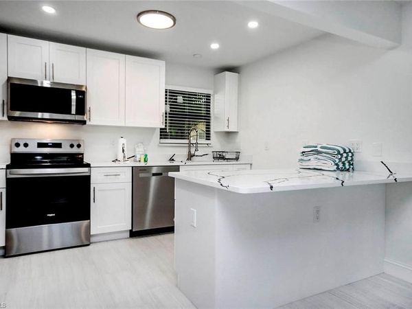 5117 Sea Bell RD, Unit A102, SANIBEL, FL 33957