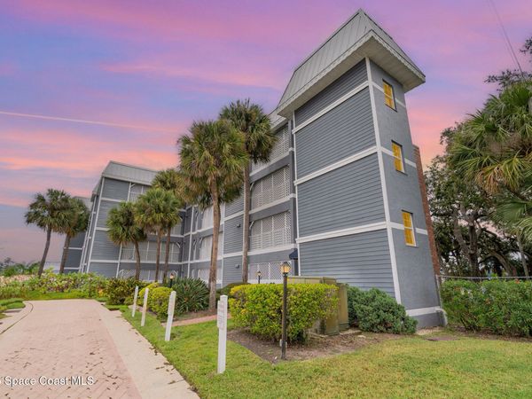 905 N Harbor City Boulevard, Unit 303, Melbourne, FL 32935