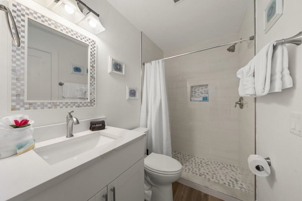 5117 Sea Bell Rd, Unit D204, Sanibel, FL 33957 Photo