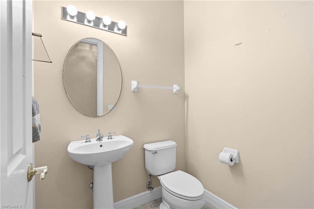 8831 Largo Mar Dr, Estero, FL 33967 Photo