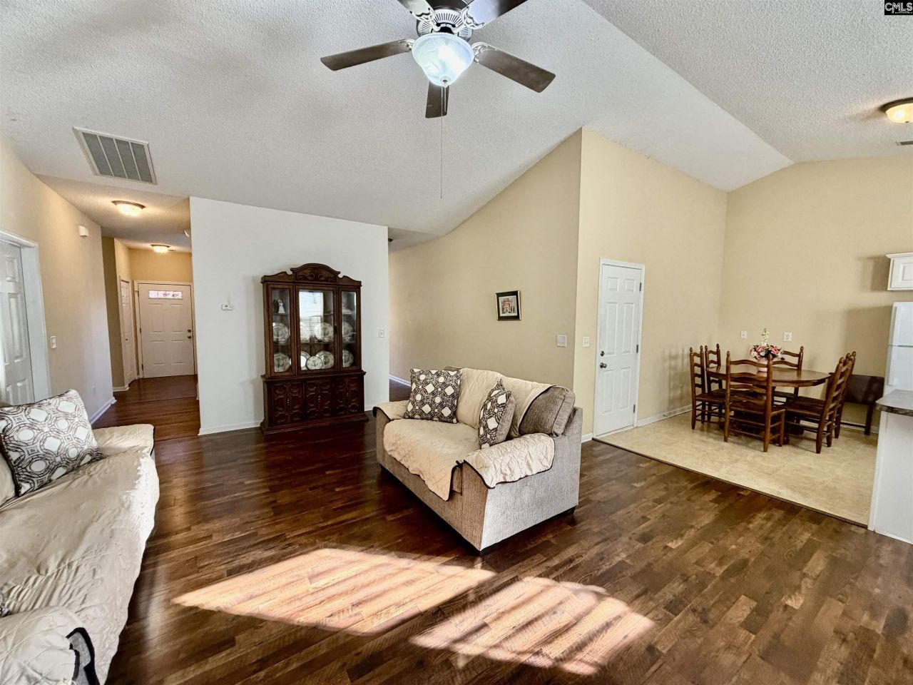 211 Gates Drive  Photo 11