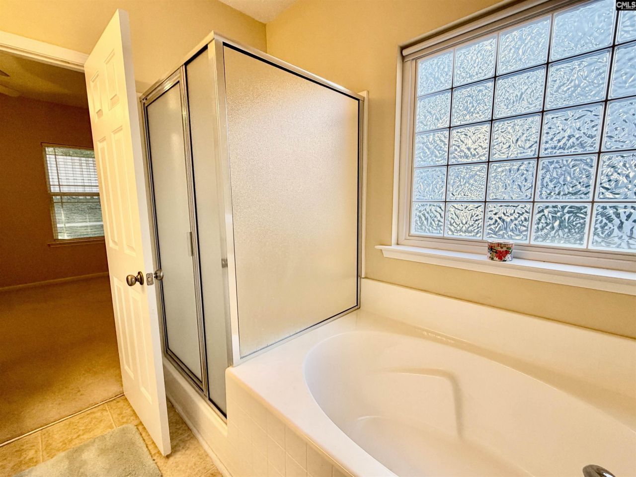 211 Gates Drive  Photo 15