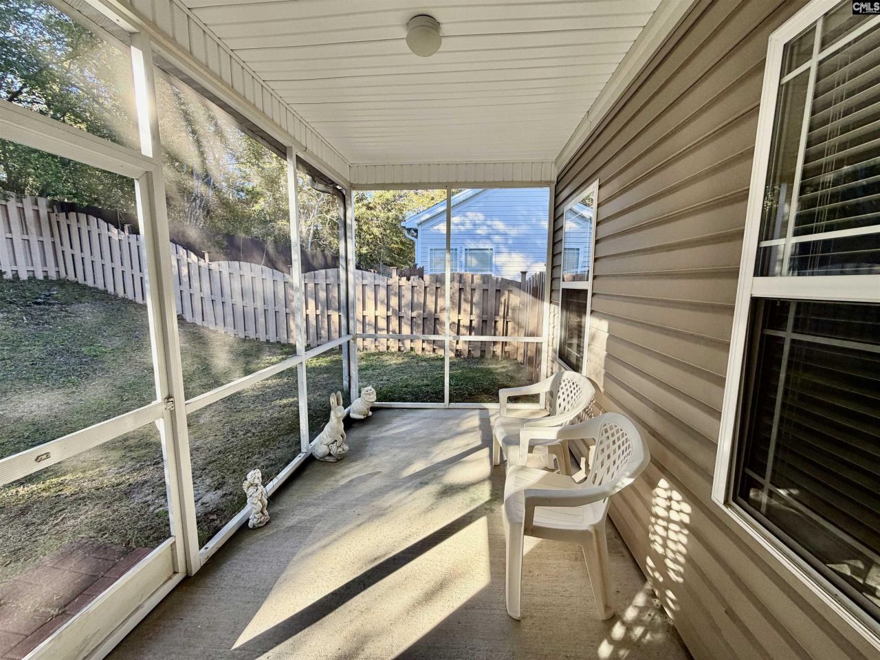 211 Gates Drive  Photo 16