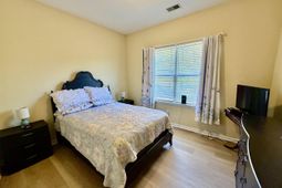 211 Gates Drive  photo 4