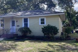 2636 S Allen Drive photo 4