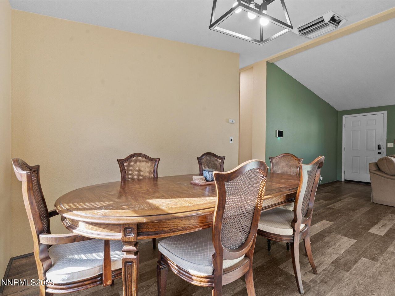 227 Walker Street, Gardnerville, NV 89410 Photo