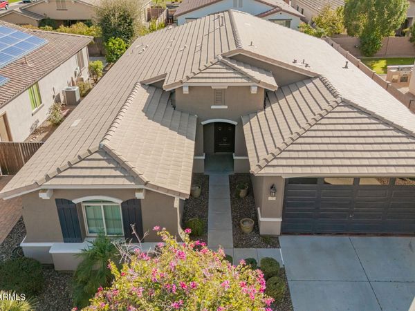 2743 E NARROWLEAF Drive, Gilbert, AZ 85298