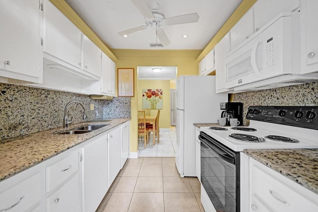 2500 NE 9th Street, Unit 110, Fort Lauderdale, FL 33304 Photo