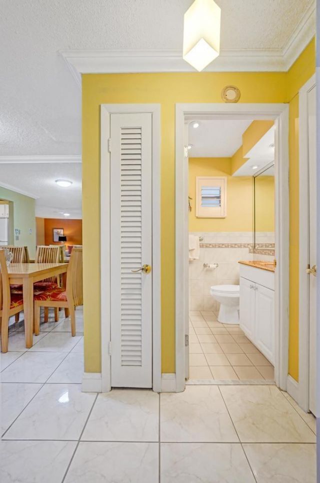 2500 NE 9th Street, Unit 110, Fort Lauderdale, FL 33304 Photo