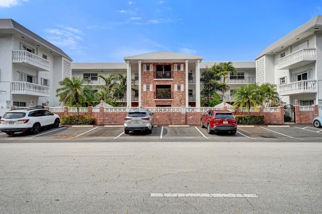 2500 NE 9th Street, Unit 110, Fort Lauderdale, FL 33304 Photo