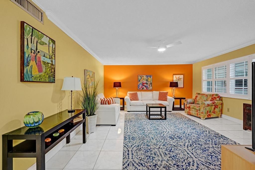 2500 NE 9th Street, Unit 110, Fort Lauderdale, FL 33304 Photo