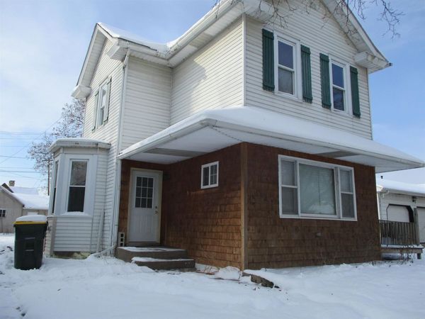 506 W Amelia Street, Cassville, WI 53806