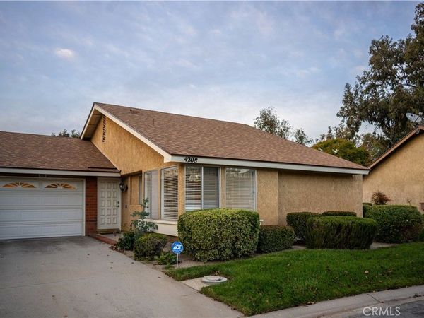 4208 Village 4, Camarillo, CA 93012