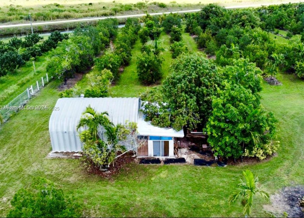 20401 SW 184th St, Miami, FL 33187 Photo