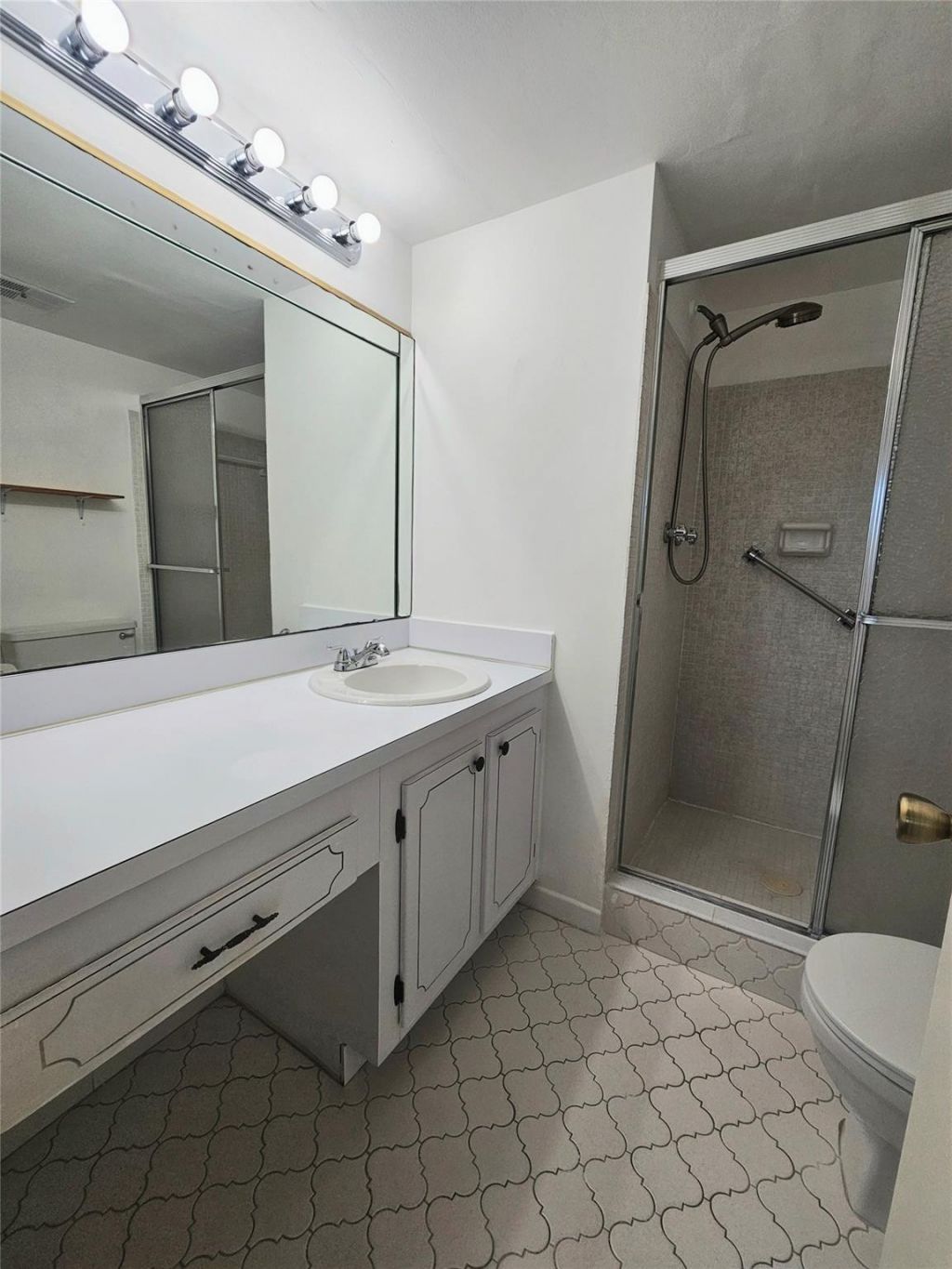 3051 Sunrise Lakes Drive, Unit 203, Fort Lauderdale, FL 33322 Photo