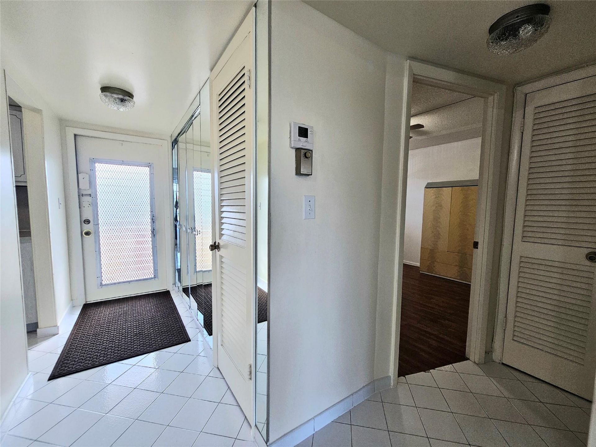 3051 Sunrise Lakes Drive, Unit 203, Fort Lauderdale, FL 33322 Photo