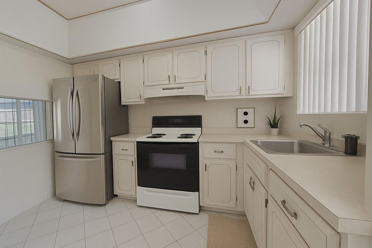 3051 Sunrise Lakes Drive, Unit 203, Fort Lauderdale, FL 33322 Photo