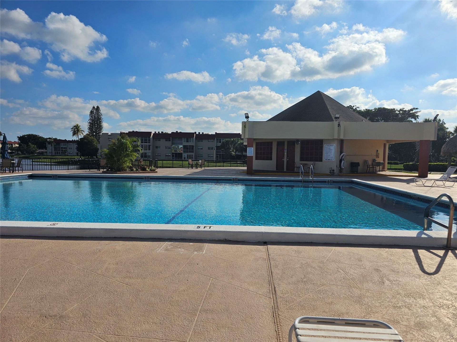 3051 Sunrise Lakes Drive, Unit 203, Fort Lauderdale, FL 33322 Photo