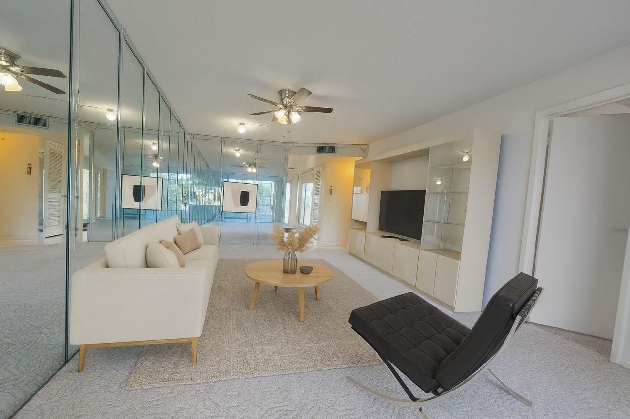 3051 Sunrise Lakes Drive, Unit 203, Fort Lauderdale, FL 33322 Photo