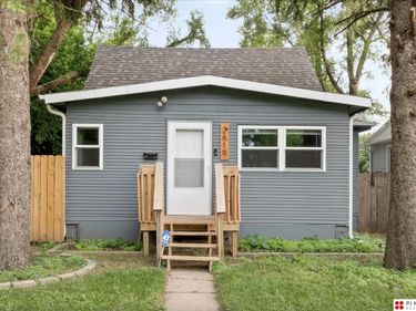2619 Fort Street, Omaha, NE 68111